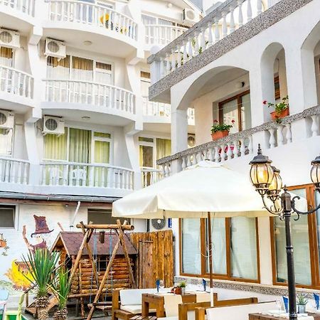 Hotel Yanis Lozenets Luaran gambar
