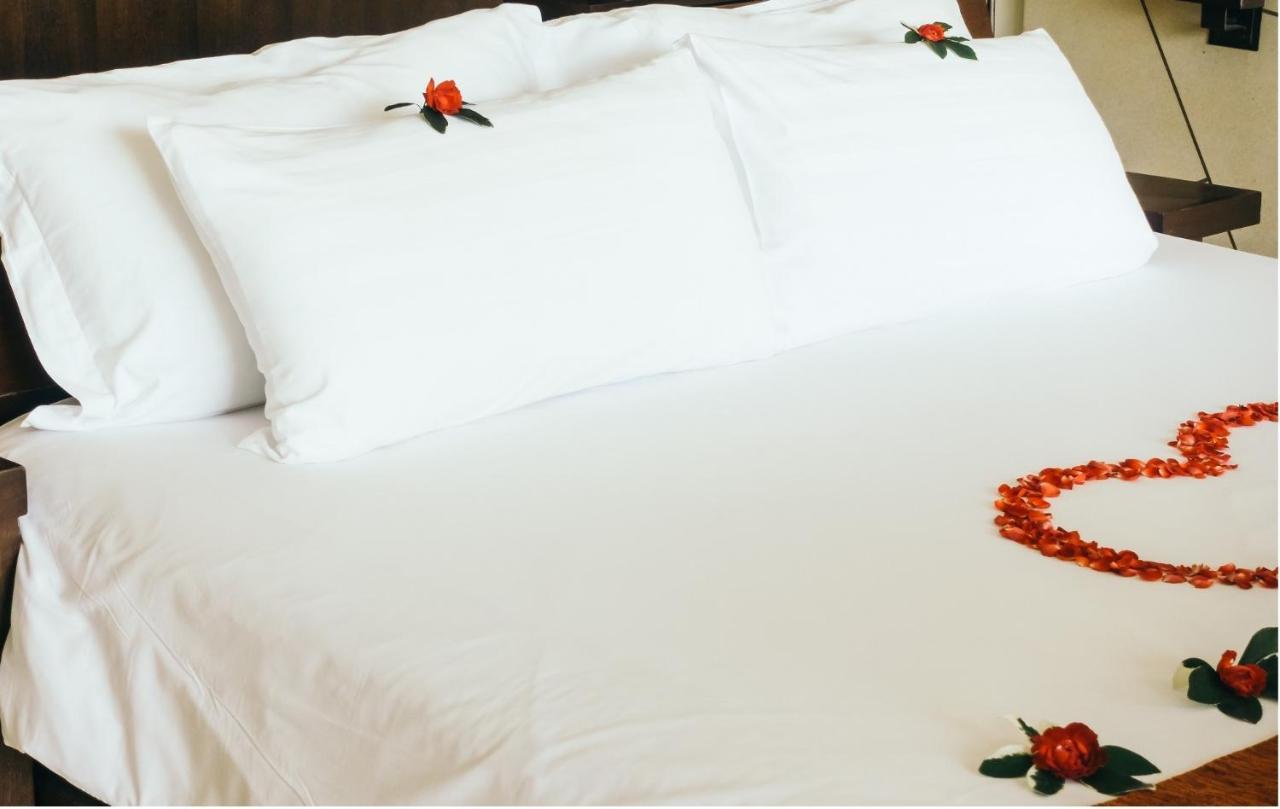 Hotel Yanis Lozenets Luaran gambar