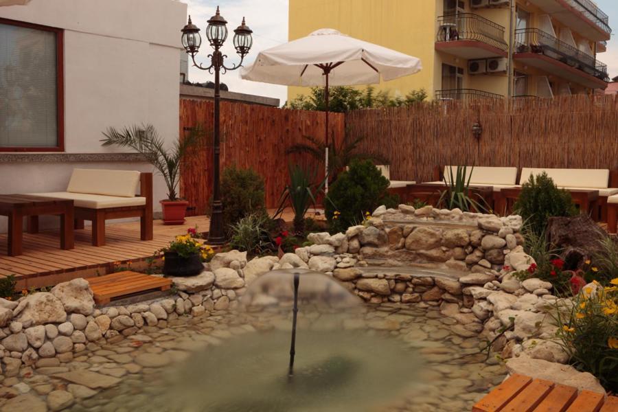 Hotel Yanis Lozenets Luaran gambar