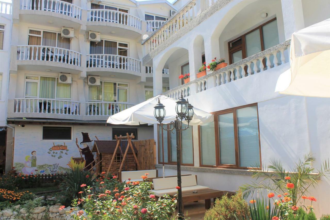 Hotel Yanis Lozenets Luaran gambar