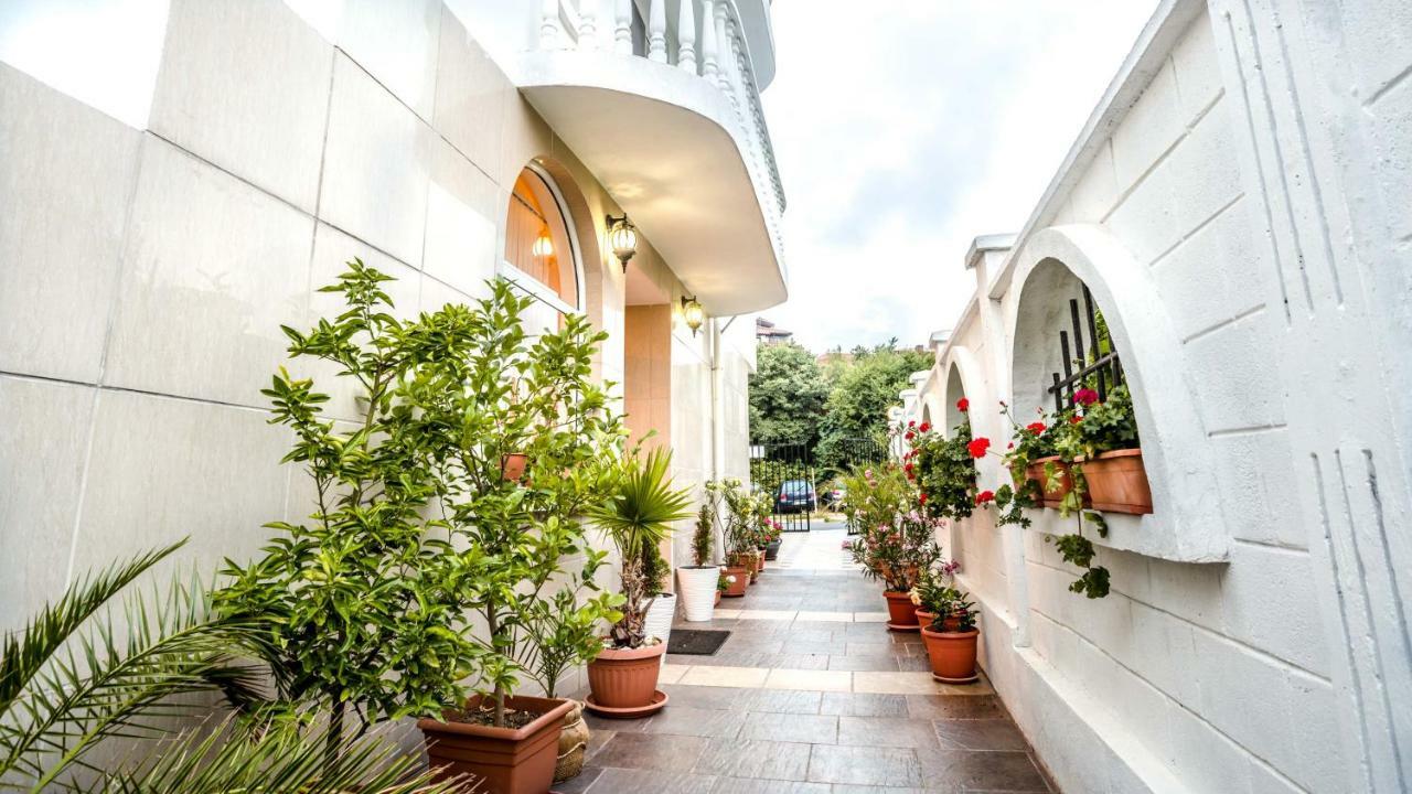 Hotel Yanis Lozenets Luaran gambar
