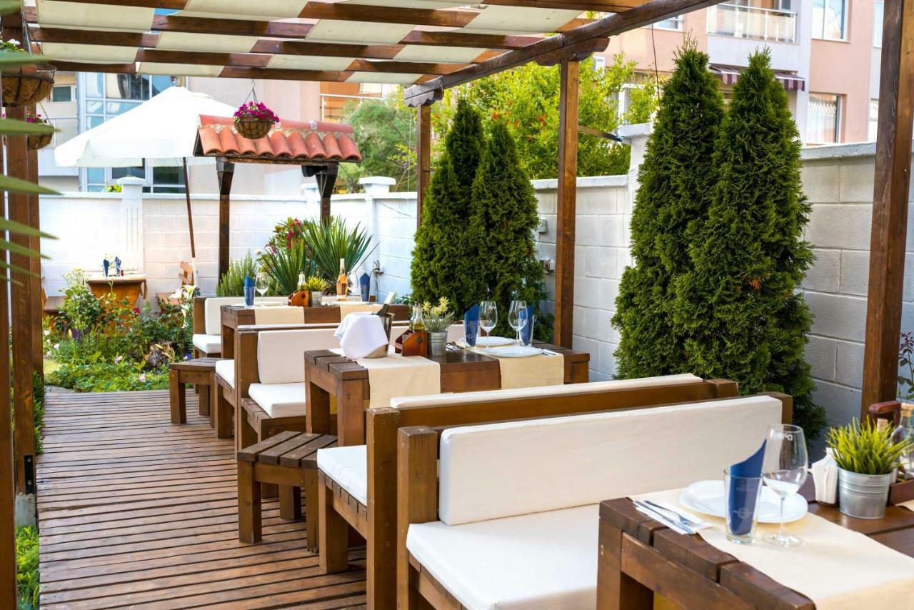 Hotel Yanis Lozenets Luaran gambar